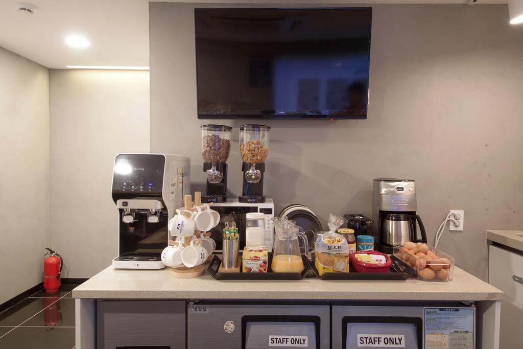 K-Guesthouse Dongdaemun 5 Сеул Екстер'єр фото
